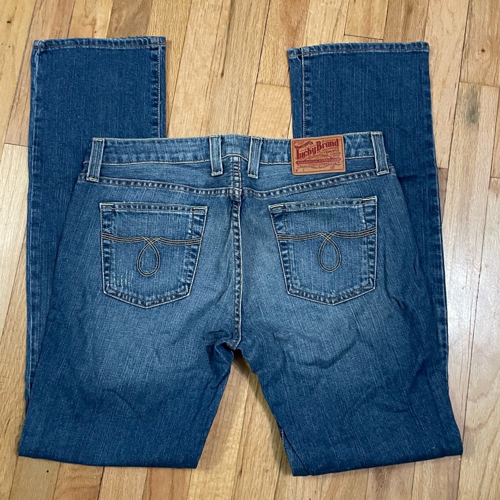 NEW Lucky Brand women’s Lola Straight jeans size 30 Regular length